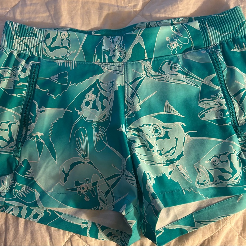 Columbia Teal Fish Pattern Shorts